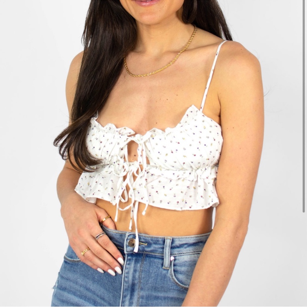 Storia Ditzy Floral Top Size Medium
